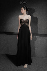 BLACK FLEUR LACE LONG DRESS SIDE SKLIT