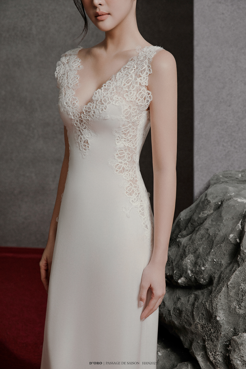 BLACK MARA LACE DEEP V-FRONT DRAPED BACK LONG NIGHTGOWN